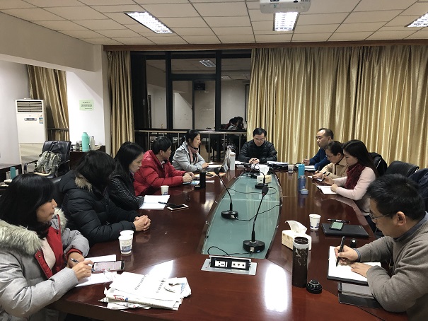 民主生活会照片 - 副本.jpg