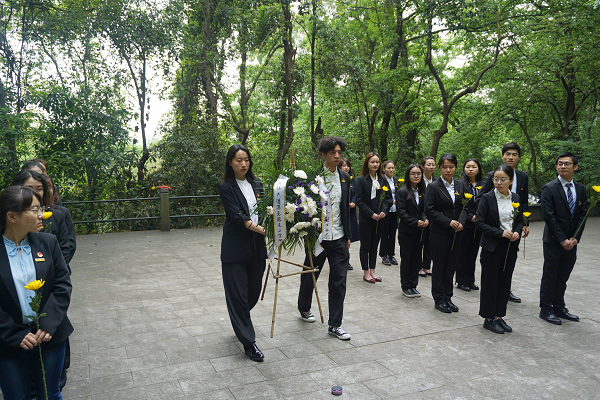 图片4.png 图片4.png