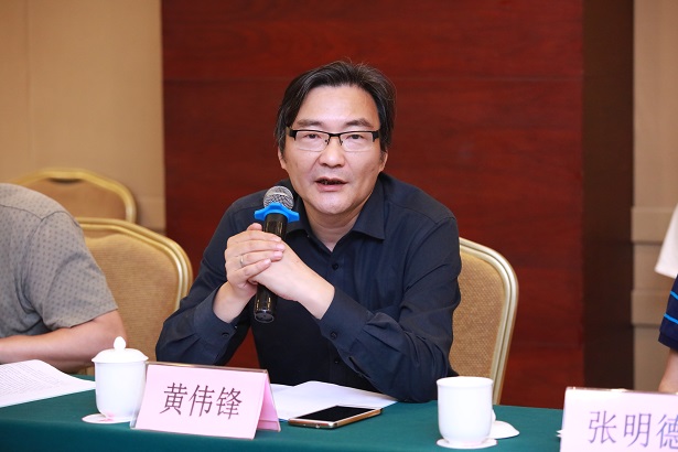 2F1A0219.JPG 2F1A0219.JPG